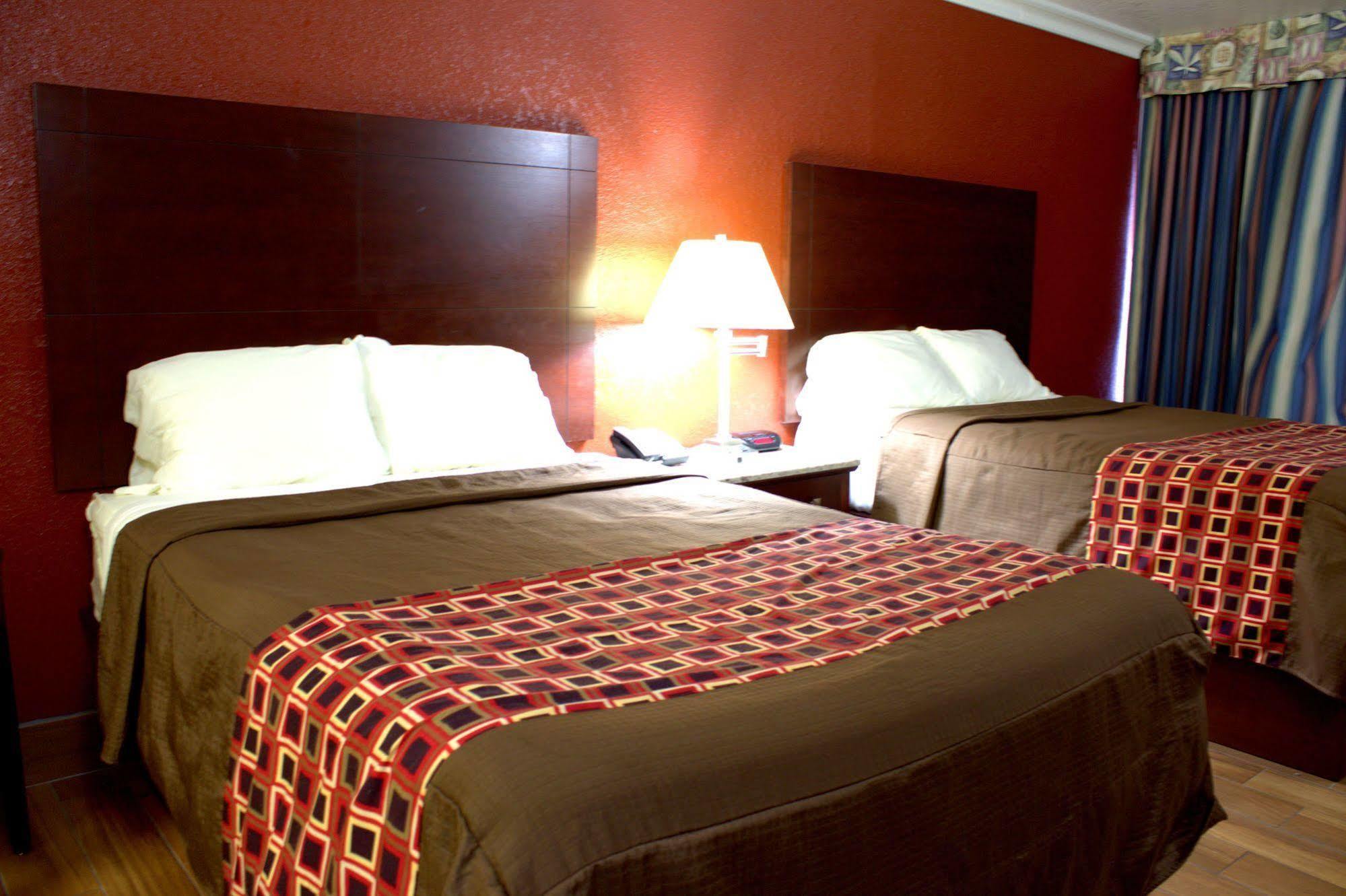 Polynesian Inn Saint Cloud Buitenkant foto