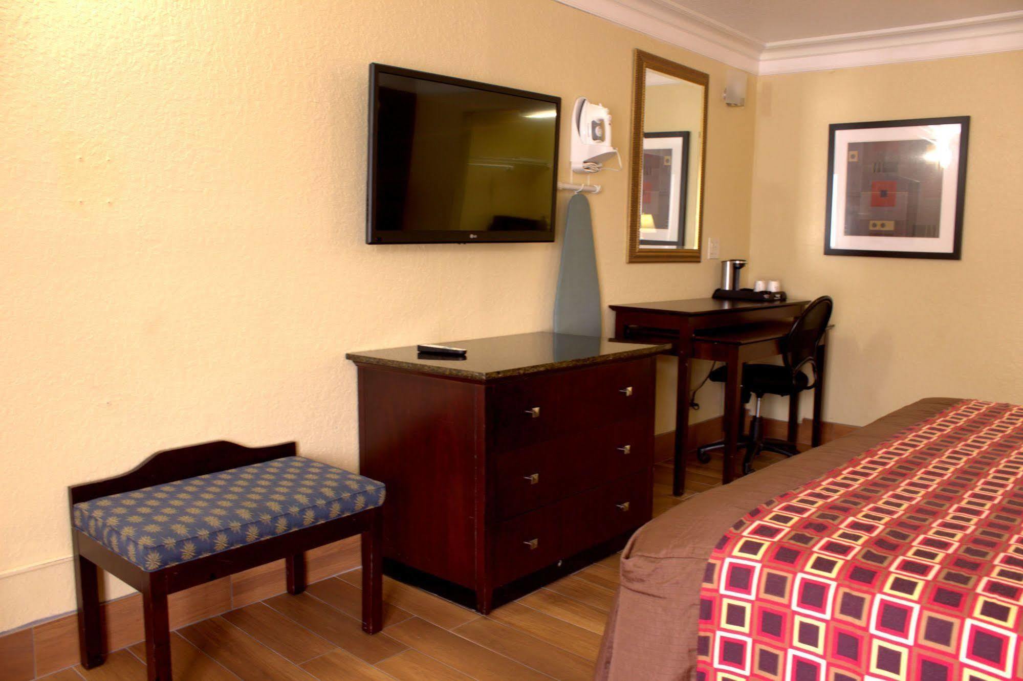 Polynesian Inn Saint Cloud Buitenkant foto